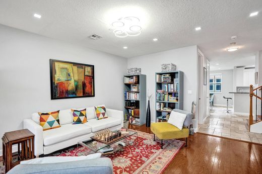 Townhouse in Fort Lauderdale, Broward County