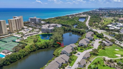 Residential complexes in Jupiter, Palm Beach