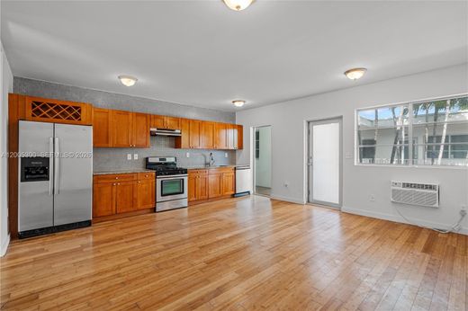 Edificio en Miami Beach, Miami-Dade County