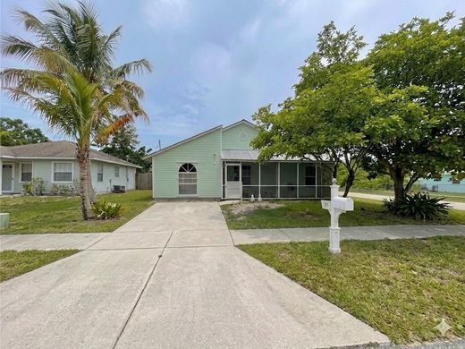 Villa in Stuart, Martin County