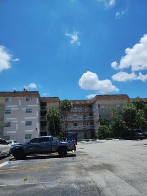 Wohnkomplexe in Davie, Broward County