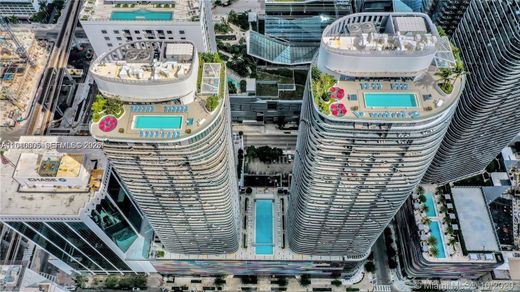 Residential complexes in Miami, Miami-Dade