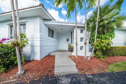Вилла, Bay Harbor Islands, Miami-Dade County