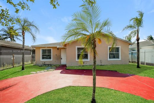 Villa a Miami Gardens, Miami-Dade County
