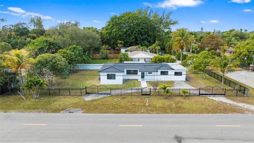 Villa - Miami, Miami-Dade County