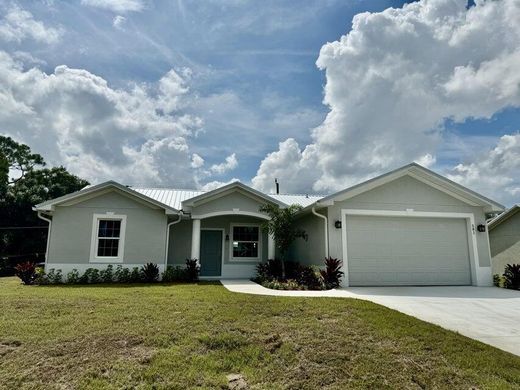 Villa in Okeechobee, Okeechobee County