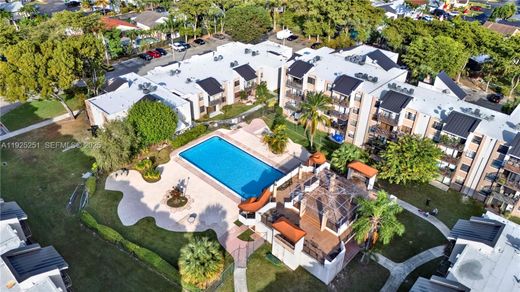 Complesso residenziale a Miami, Miami-Dade County