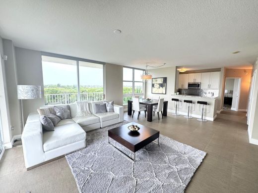 Wohnkomplexe in Boynton Beach, Palm Beach County