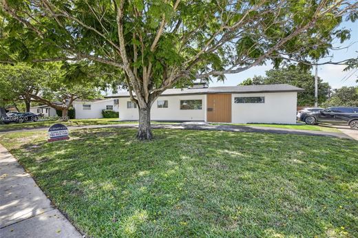 Villa in Hollywood, Broward County