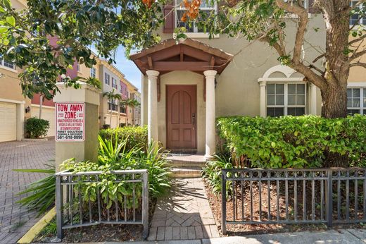 Townhouse in Lake Worth, Palm Beach