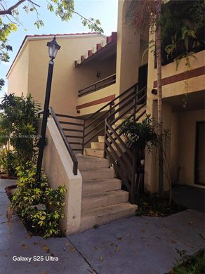 Wohnkomplexe in Miami, Miami-Dade County