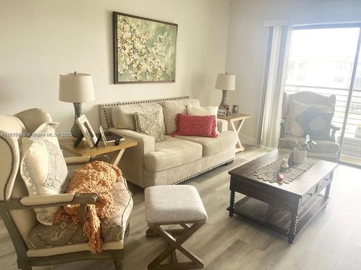 Residential complexes in Tamarac, Broward County