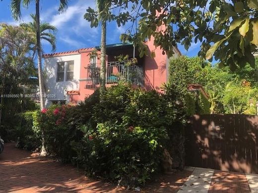 マイアミ, Miami-Dade Countyのヴィラ