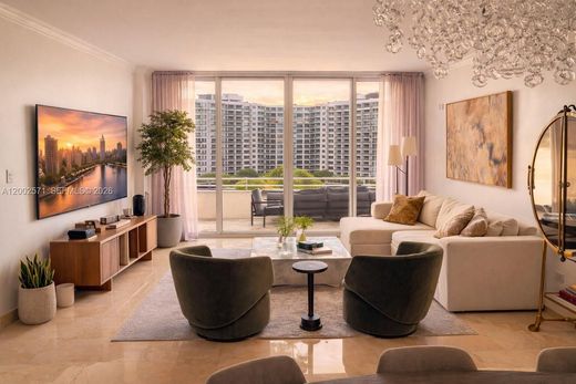 Residential complexes in Miami, Miami-Dade