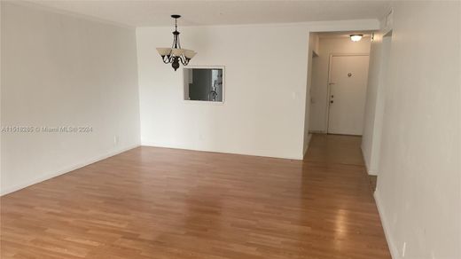 콘도미니엄 / Hallandale Beach, Broward County