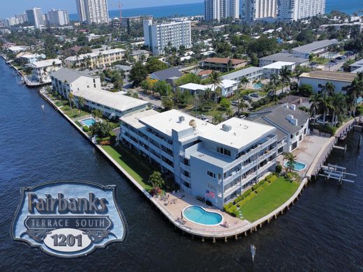 Residential complexes in Pompano Beach, Broward County