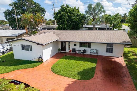 Вилла, Pembroke Pines, Broward County