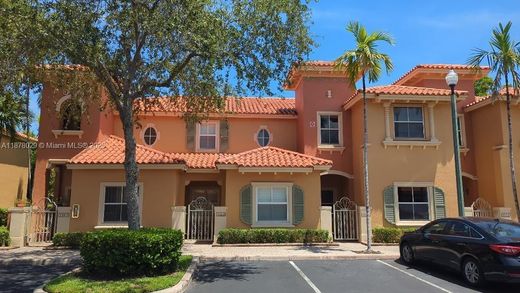 Αστικό ακίνητο σε Dania Beach, Broward County