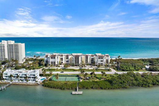 Residential complexes in Jupiter, Palm Beach
