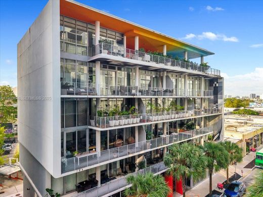 Komplex apartman Miami, Miami-Dade County