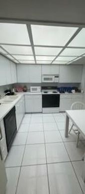 Kamienica w Lauderdale-by-the-Sea, Broward County