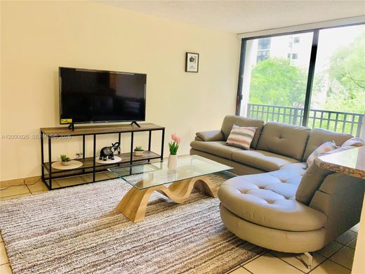 Residential complexes in Sunny Isles Beach, Miami-Dade