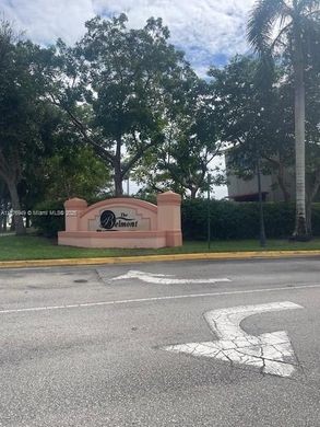 Edificio en North Lauderdale, Broward County