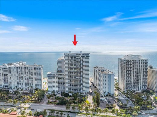 Residential complexes in Fort Lauderdale, Broward County