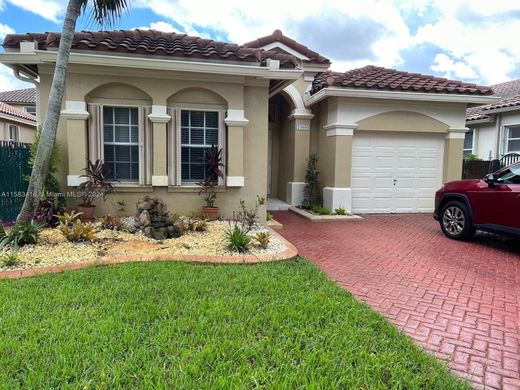 Villa in Miramar, Broward County