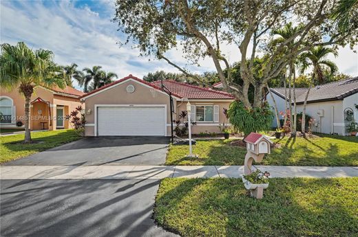 Villa in Pembroke Pines, Broward County