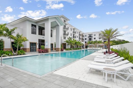 Residential complexes in Lauderhill, Broward County