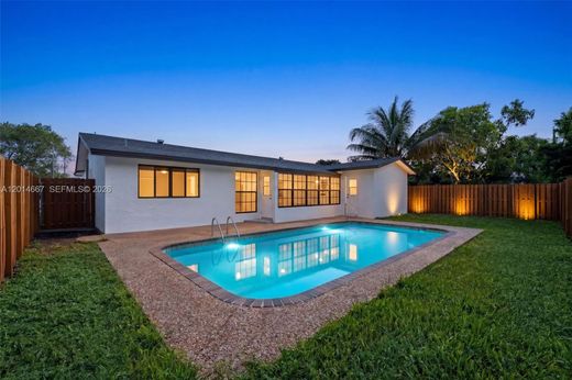 Villa in Sunrise, Broward County