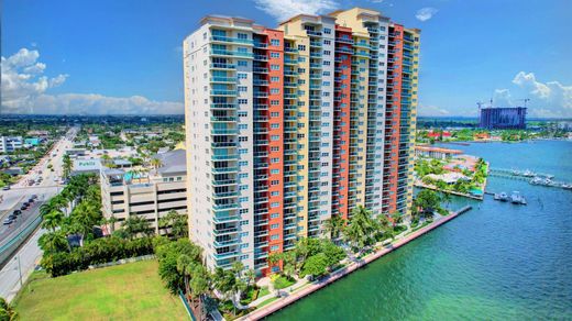 Жилой комплекс, Riviera Beach, Palm Beach County