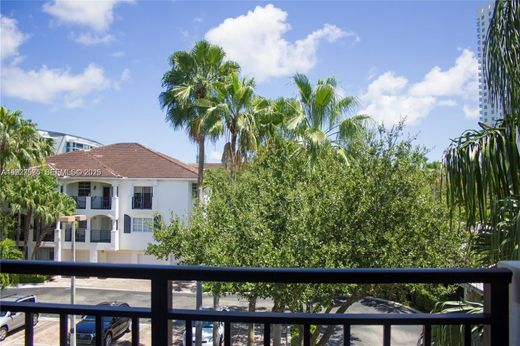 公寓楼  Aventura, Miami-Dade County