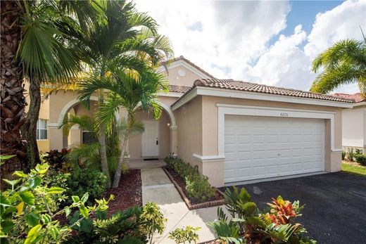 Villa in Weston, Broward County