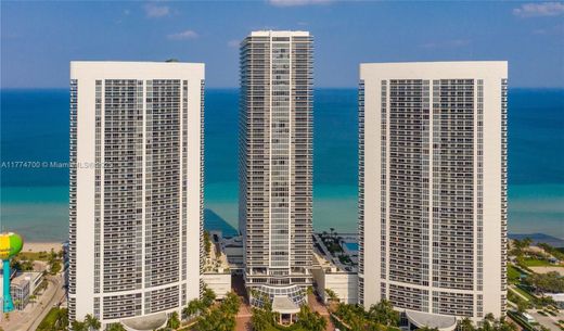 Complesso residenziale a Hallandale Beach, Broward County