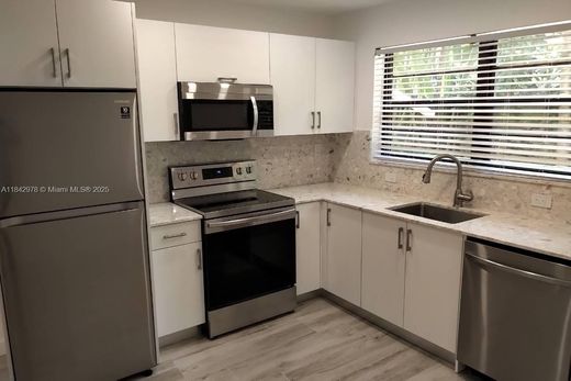 مجمع شقق ﻓﻲ Miami Beach, Miami-Dade County