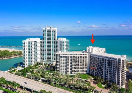 Complesso residenziale a Bal Harbour, Miami-Dade County