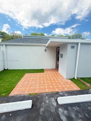 Townhouse in Miami, Miami-Dade