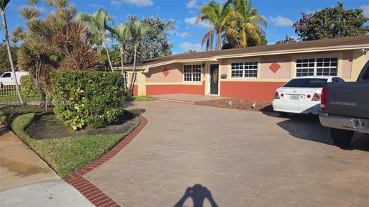 Villa in Miami Gardens, Miami-Dade