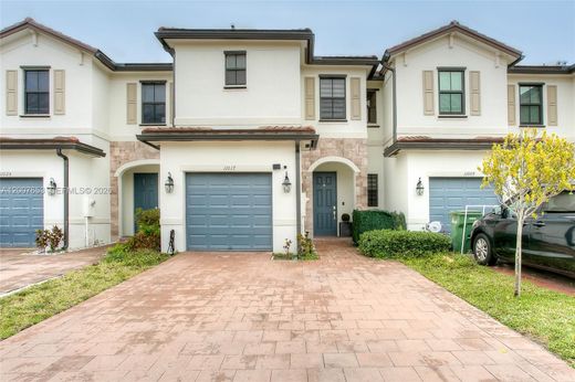 Dom miejski w Hialeah, Miami-Dade County