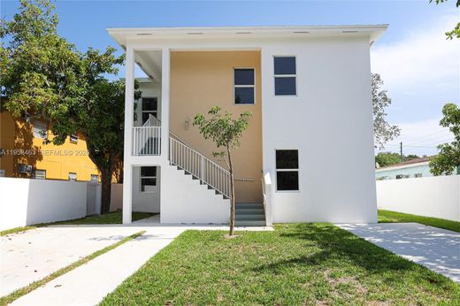 Villa in Miami, Miami-Dade