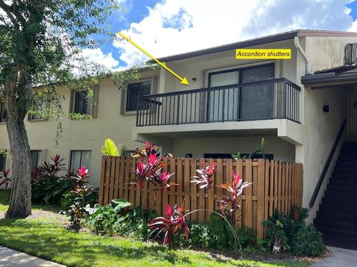 Wohnkomplexe in Palm Beach Gardens, Palm Beach County