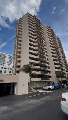 Kamienica w Riviera Beach, Palm Beach County