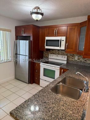 Residential complexes in Miramar, Broward County