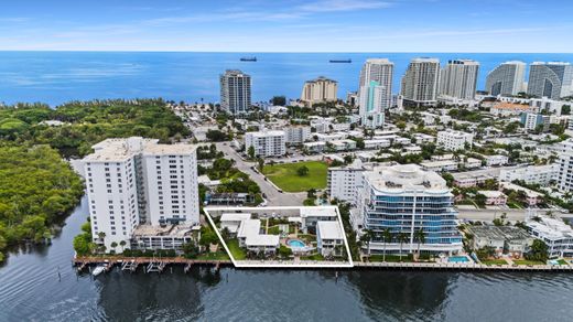 Residential complexes in Fort Lauderdale, Broward County