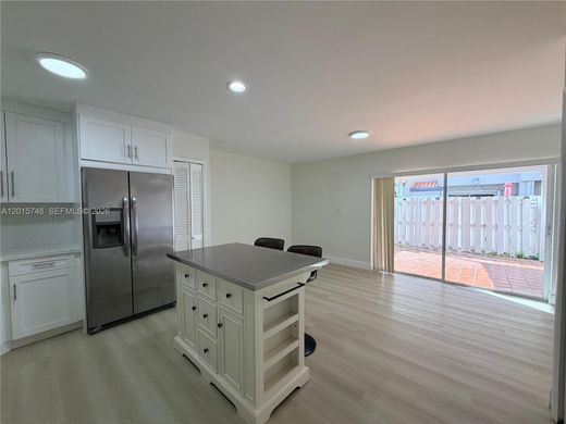Townhouse in Miami, Miami-Dade
