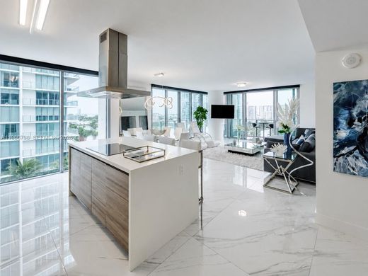 Residential complexes in Sunny Isles Beach, Miami-Dade