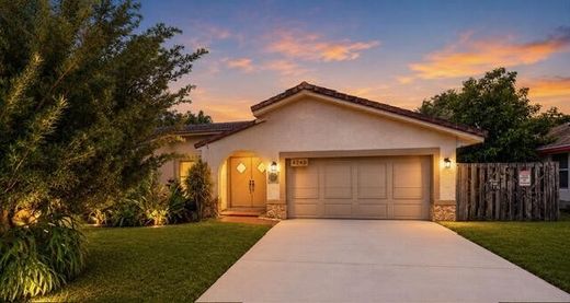 Villa in Lauderhill, Broward County