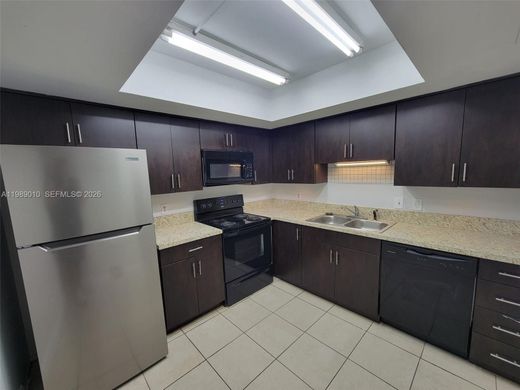 Complexes résidentiels à Tamarac, Comté de Broward